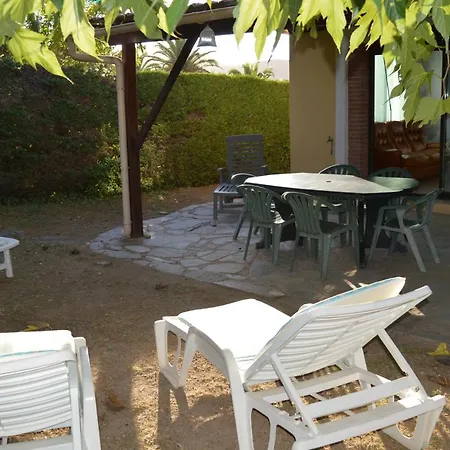 Hotel Oletta, Avec Piscine Et Tennis Communs, A 5km De St Florent